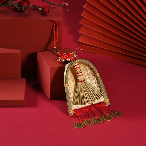 Petit balai porte-bonheur pour une pendaison de crémaillère, pelle à poussière festive pour le Nouvel An et la Fête du Printemps, décoration pour un déménagement, petite pelle à poussière porte-bonheu (1/5)