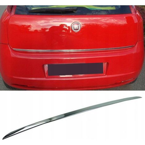 Fiat grande punto - garniture chromée Hayon chromé