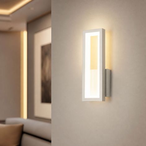 Applique murale LED carrée design minimaliste, corps en fer et diffuseur acrylique, 16W, finition laquée noire ou blanche, 32x12cm (1/5)