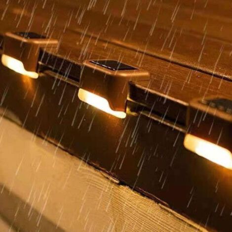 Juego de 4 luces LED solares impermeables para exteriores, ideales para decoración de patios, cercas, barandillas de escaleras, ahorro de energía, duraderas, perfectas para el hogar, jardín y entrada 