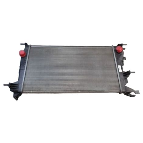 Radiateur RENAULT Megane [PRODUIT D'OCCASION]♻️214105150r (1/2)