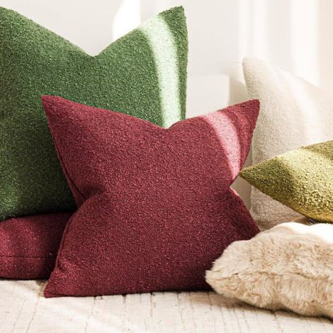 Taie d'oreiller - - Vert chasseur - 45x45 cm - Tissu bouclé 100% polyester - Douceur intemporelle (1/3)