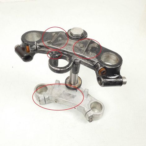 [PRODUIT D'OCCASION] Paire té de fourche inférieur supérieur pour moto Aprilia RS 50 (1/4)