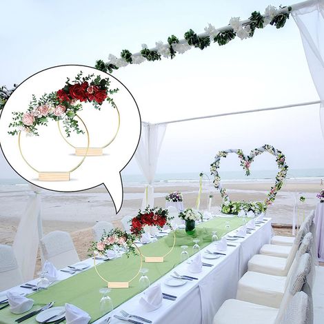 30 cm großer Metallkranz mit Holzsockel – DIY-Blumendekorationsaccessoire für Hochzeiten (1/5)