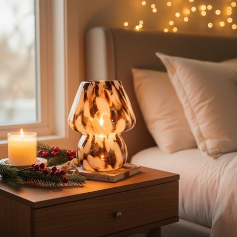 Lampada abatjour in vetro ambrato soffiato artigianalmente con luce a batterie da h 15 cm (1/4)