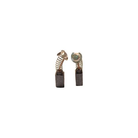 Juego de 2 carbones adaptables para Hitachi. Dimensiones: 6.5 x 7.5 x 13 mm.