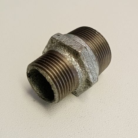Raccordo mm 3/4''x1/2'' niples nipplo doppia vite ridotta di ghisa zincata malleabile (1/4)