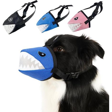Museruola per cani – Tessuto a rete morbido e traspirante – Forma a squalo – Previene morsi e masticazioni – Consente di bere – (Blu, S) (1/5)