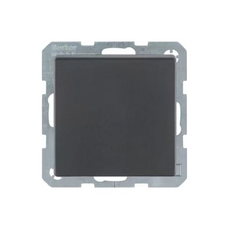 Berker Steckdose SCHUKO m KD erh BS Q.1/Q.3 ant 47516076 (1/2)