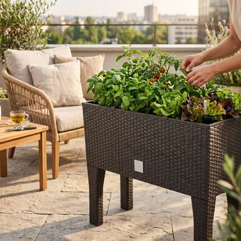 Jardinière Haute avec Pieds pour extérieur/intérieur, Plastique Effet rotin tressé pour terrasse, Jardin ou Salon, résistant aux UV, 65 x 80 x 33 cm, Couleur Ocre