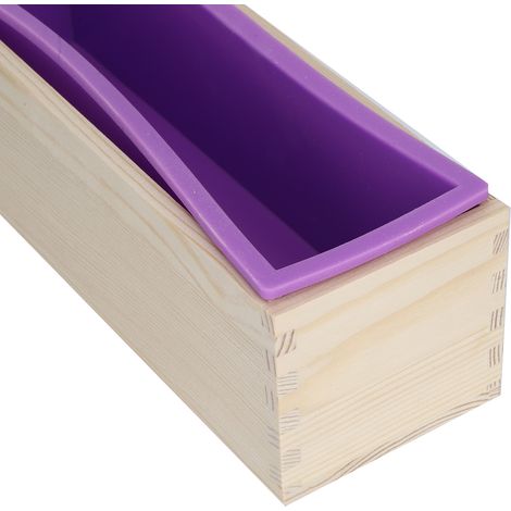 Ensemble de moules et emporte-pièces pour la fabrication artisanale de savons, bougies et pains (boîte avec couvercle et planche à découper). (1/5)