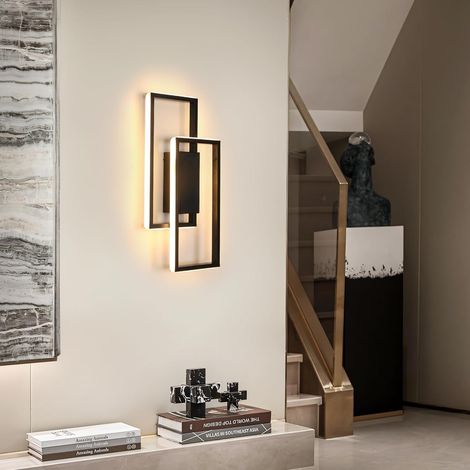 GOECO Applique Murale Interieur LED, 28W 2900LM Lampe Murale Noir, Blanc Chaud 3000K Éclairage Mural pour Chambre à Coucher Lampe de Chevet Salon Couloir Escalier (1/5)