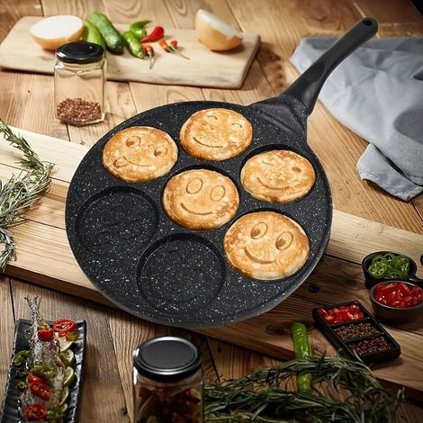 BelleRise - Mini-plaque à pancakes à fente unique — Poêle à pancakes compacte avec 7 formes — Équipement et indispensable de cuisine (1/5)