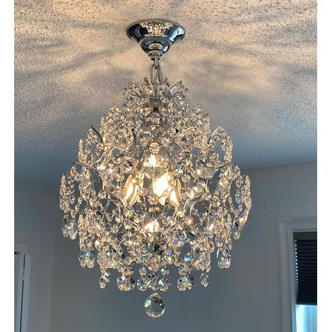 Lustre en Cristal Moderne, 3 Abat-jours en Cristal en Forme de Goutte d'eau, Plafonnier, Lampes Suspendues Chromées pour Salle à Manger, Chambre à Coucher, Salon, Entrée (1/5)