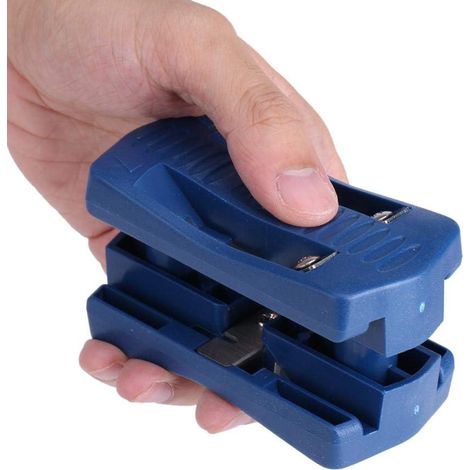 Coupe-bordures manuel pour contreplaqué et plastique, pour une utilisation pratique dans l'entretien, la réparation et le bricolage du bois.-AquaForge (1/4)