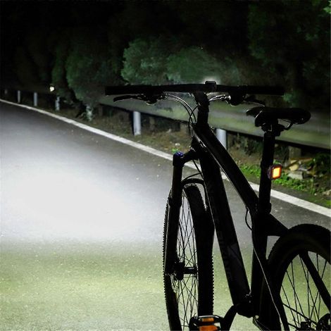 Frontlicht für Mountainbikes, rot-weißes Licht, für den Einsatz bei Nacht. (1/5)
