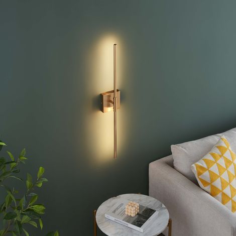 Lineare goldene LED Wandleuchte mit quadratischem Sockel - Collins