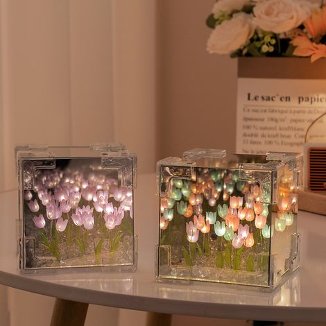 Sollbry 2pcs Lampe de table veilleuse tulipe à faire soi-même–Lampe DIY carrée faite main–Petite veilleuse LED décorative pour chambre et bureau–20tulipes (1/5)