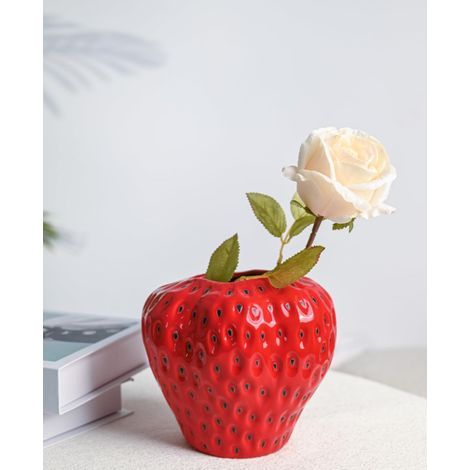 Vase fraise en céramique rouge, décoration contemporaine pour salon (1/5)