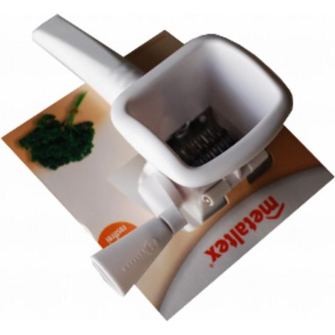 FPLUS molinillo perejil plast.minny blister , Triturador de perejil                                                                      Fabricado en plastico y acero inoxidable

D