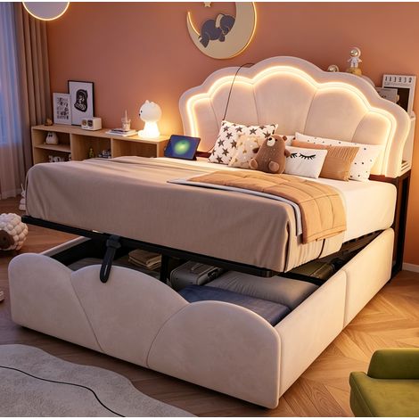 Cama con almacenamiento de 140x200 cm con sistema hidráulico, iluminación LED, tomas de corriente, nichos en el cabecero y tapicería de terciopelo beige. (1/5)