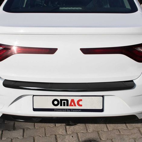 OMAC Ladekantenschutz Stoßstangenschutz für Renault Megane IV Stufenheck 2016-2022 – Acryl glänzend schwarz (1/5)