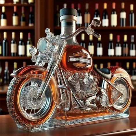 Decanter da whisky 310 ml in 3D a forma di motocicletta. Scultura in vetro soffiato a mano. Bottiglia speciale per liquori. Regalo unico per M (1/5)
