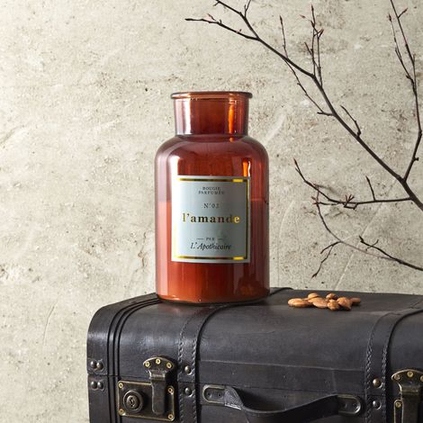 Bougie - HOME DECO FACTORY - Parfumée - Amande - Vert (1/2)