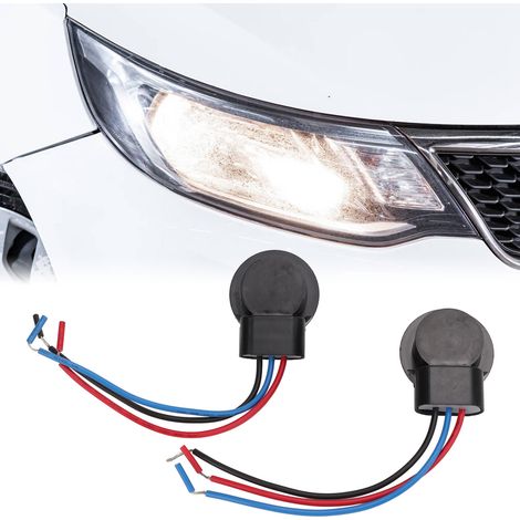 Zwei 3157-Buchsenstecker mit Drahtsteckern, Kabelbäumen und Adaptern werden zusammen verkauft. (1/5)