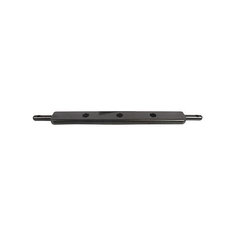 Anpassbare Lochleiste für kleine japanische Traktoren. 3 Löcher mit 120 mm Abstand – Länge: 580 mm, Querschnitt 22 mm. Kategorie 1.