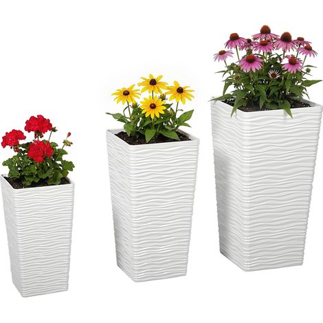 Set 3 Vasi da Esterno Impilabili con Motivo Ondulato in Plastica, 42/55/65 cm, Bianco