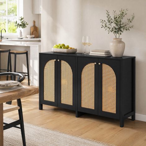 Aparador de 4 puertas en MDF, tablero de partículas y ratán PE, negro DESVIAE (1/5)