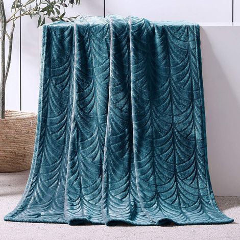 Couverture en flanelle douce, chaude et confortable pour le canapé ou le lit, idéale en toute saison, cadeau pour la famille, jeté de sieste - couverture ultra douce, 150 x 200 cm, 900 g, gris-bleu (1/4)