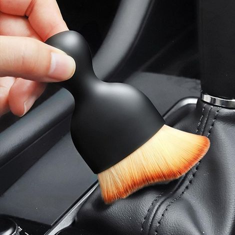 Brosse de nettoyage intérieure de voiture à poils souples – Idéale pour le tableau de bord, le cuir, les aérations et le clavier – Noire avec capuchon (1/5)