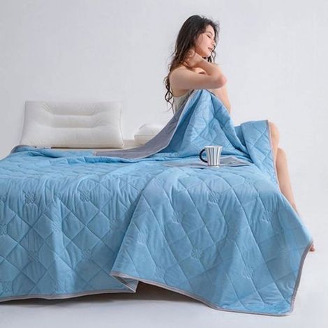 Couette d'été – Couverture rafraîchissante – Convient à toutes les saisons – Couette d'été double – Couette climatisée – Bleue – 150 x 200 cm (1/3)