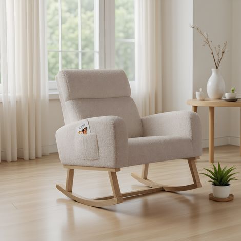 Schaukelstuhl mit zwei praktischen Seitentaschen, modern Schaukelsessel, Gepolsterter Sessel mit Holzkufen und Armlehne, für Wohnzimmer, Garten und Terrasse, Teddystoff Beige, 69 x 78 x 87 cm (1/5)