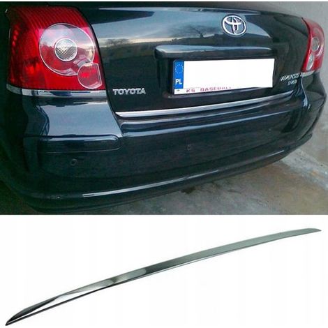 Toyota Avensis T25 Hatchback - tira cromada en el portón trasero (1/5)