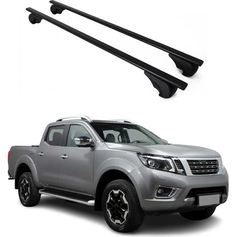 OMAC Barres de toit pour Nissan Navara III D23 2015-2025 4 Portes – TÜV / DIN 75302:2019 – Antivol inclus – Charge max 75 kg – 2 barres Noir (1/4)