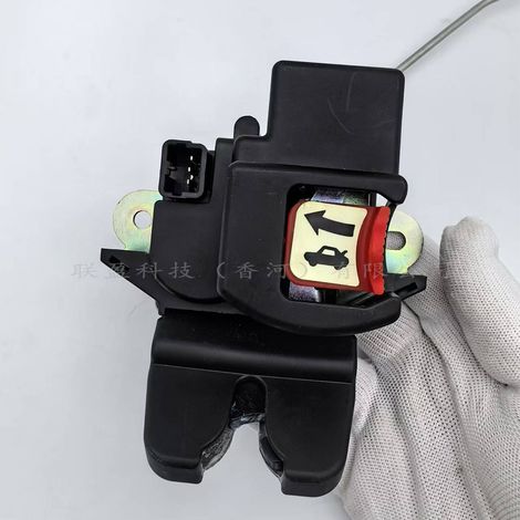 81230-1R010 is suitable for Hyundai Accent 812301R000 car door locks and central locking systems. (1/4)