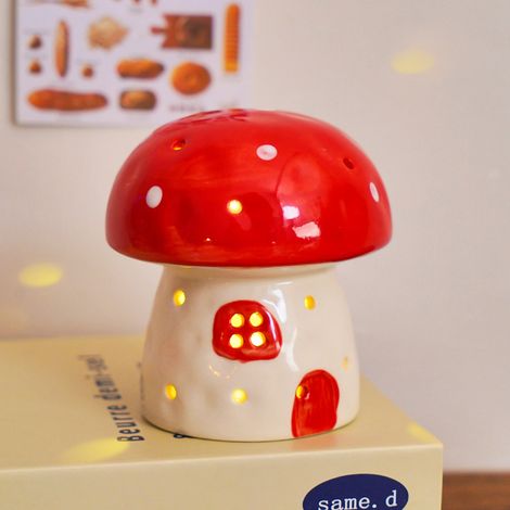 Lampe champignon rouge, lumière chaude, veilleuse champignon en céramique créative, lumière d'ambiance LED pour la décor (1/5)