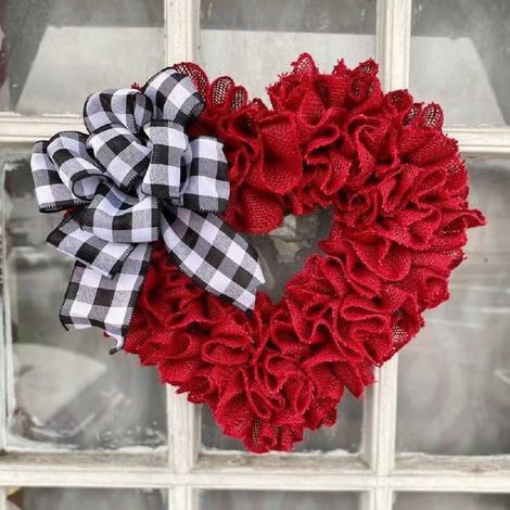 Guirlande Cœur - Guirlande De Décoration Pour La Saint-Valentin En Tissu Et Rotin - Pour Porte Mur Ou Extérieur - 40 X 30 X 4 Cm - 1 Pièce