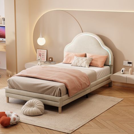 Tanant – Lit simple capitonné 90x200cm – Tête de lit nuage avec bande lumineuse LED – Structure stable avec sommier à lattes – Velours beige (1/5)
