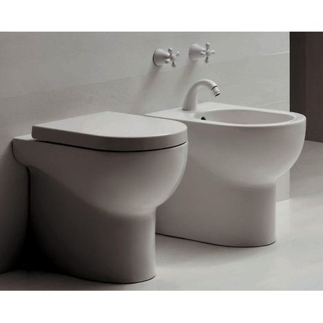 Sanitari nuvola filomuro rialzati scarico traslato senza brida (1/3)