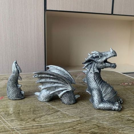 Figurine de dragon volant fantastique, sculpture de dragon créative et amusante à 3 segments en résine imperméable pour décoration d'intérieur et cadeau d'anniversaire (1/5)