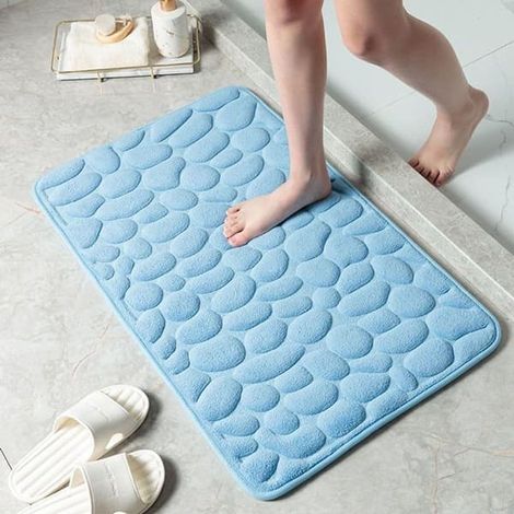 BelleRise - Tapis de bain ING mousse à mémoire de forme 40 x 60 cm bleu clair polaire corail antidérapante motif pierre lavable (1/5)