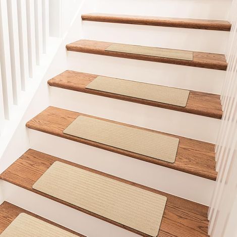 Lot de 15 tapis de marche d'escalier, 55 x 22 cm, auto-adhésifs pour l'intérieur, tapis d'escalier, antidérapant, découpable, sécurité pour animaux de compagnie, enfants, personnes âgées (1/5)