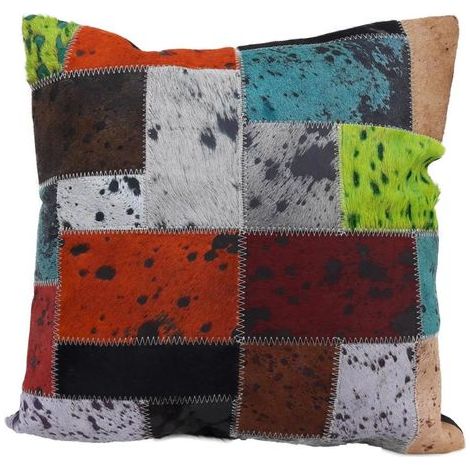 Coussin fait à la main en peau de vache 45x45 multicolore NIELDA (1/4)