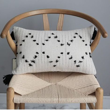 Housse de Coussin décorative Boho à Pompons pour canapé, Chambre, salon, décoration de la Maison, Housse de Coussin rectangulaire en Coton tissé Tribal Moderne Noir et Blanc, 30 x 50 cm (1/3)