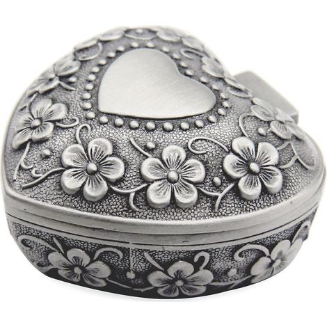 Klassische Vintage-Schmuckschatulle in Herzform zur Aufbewahrung von Ringen, kleinem Schmuck und anderen kleinen Gegenständen aus Silber. (1/5)
