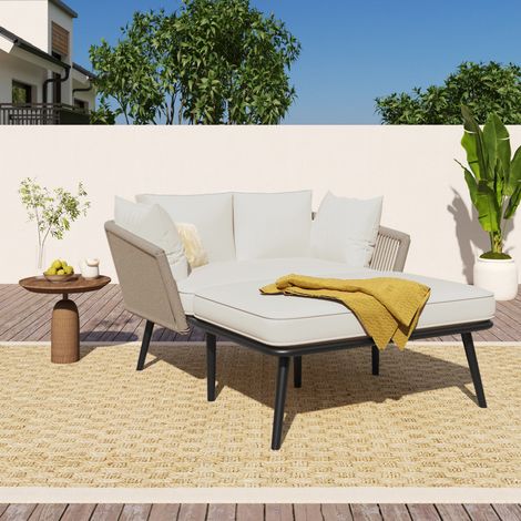 Divano da giardino 130x100x67 cm in acciaio e poliestere beige con cuscini per terrazza (1/5)